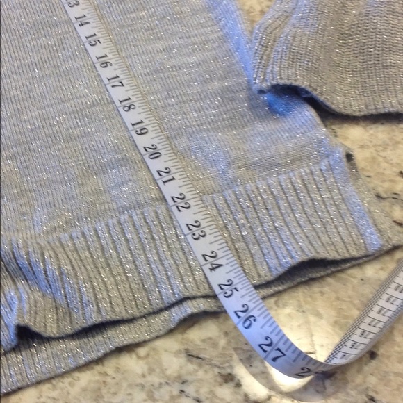 LOFT Grey sparkly sweater size L - Picture 8 of 8